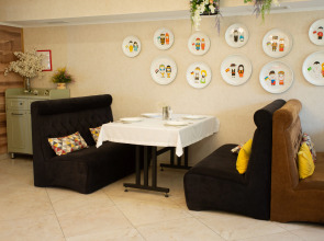 Отель B Hotel Bishkek