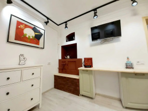 Апартаменты Галерея художника в центре