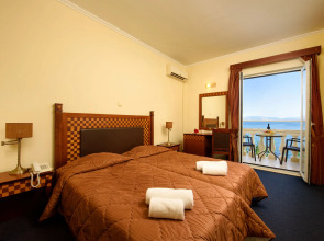 Отель Pontikonisi