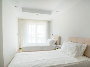 Apartments River Park Residence Lara