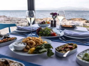 Отель Maya Bistro Beach