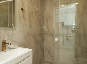 Апарт-отель Astoria Apartments