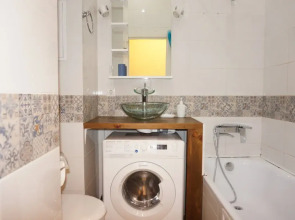 Апартаменты с Балконом Уютный Дом на Смольной 44