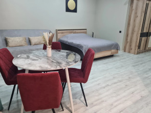 Апартаменты «Оазис» на Чертыгашева 166