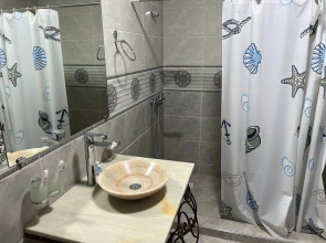 Отель Garden City