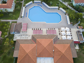 Отель Asteria Family Resort Side