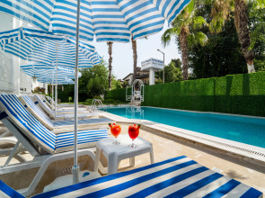 Отель Kemer Royal Beach