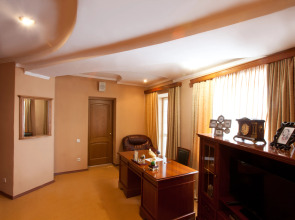 Отель Кристалл