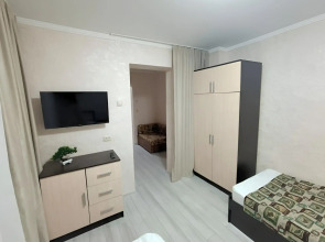 Апартаменты на Кисловодской