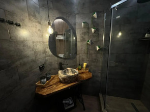 Апартаменты Авторские в комплексе с сезонным бассейном