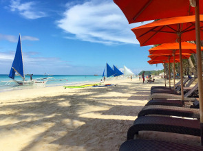 Курортный отель The District Boracay