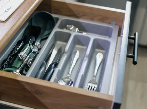 Квартира TroeSutokApart Металлургов 27