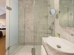 Boutique Saint Sophia Hotel