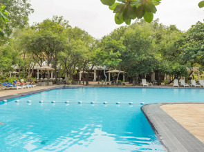 Отель Nilaveli Beach