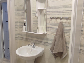 Частный дом Снежок на Строителей