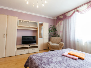 Апартаменты Папанинцев 111