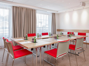 Отель Nobel Palace