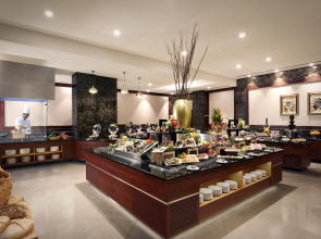 Отель Royal Tulip Muscat