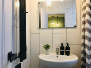 Апартаменты на Жданова