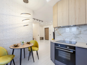 Апартаменты Уютные Апарты RentPlaza 1 с Красивым Видом