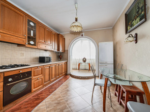 Квартира просторная от трех суток