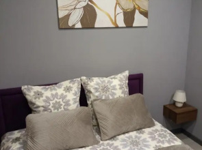 Апартаменты на набережной сети «Все в гости» на ул. Батурина, 27