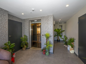 Отель Heaven Premium Airport