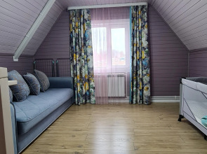 Частный Дом с Красным Залом