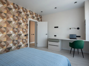 Квартира с дизайнерским ремонтом в Айвазовский City