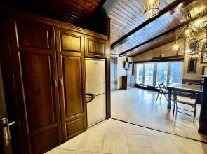 Квартира на Аланской, 25 "Пентхаус"