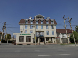 Отель Aisha Hotel