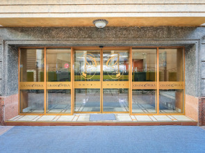 Отель Grand Opera