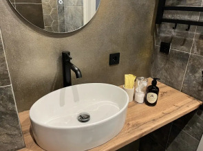 Апартаменты Авторские 4 с сезонным бассейном