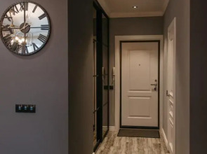 Студия на Ивана Сусанина 41