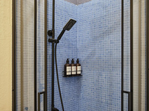 Апартаменты Уютная новая студия у метро Спартак