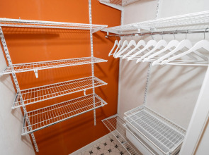 Квартира Яркая студия у метро Пионерская