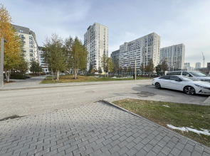 Апартаменты Четырехместная дизайнерская квартира в ЖК "Новин"