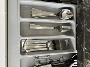 Квартира Апартаменты в Центре Гагры с Видом на Море и Горы