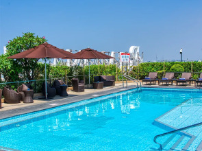 Отель Belmont Hotel Manila