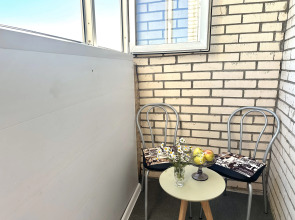 Квартира Garnet Apartments Уют