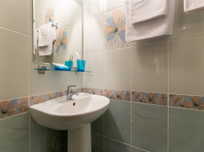 Отель Уралочка