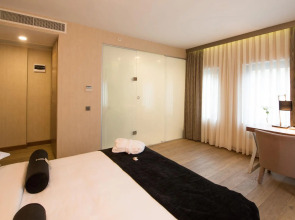 Boutique Saint Sophia Hotel