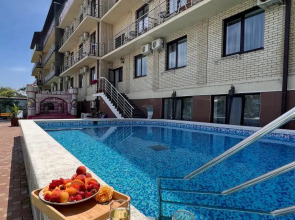 Отель Леонидас