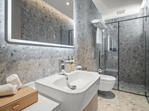 Курортный Отель Kora Beach Resort Phuket