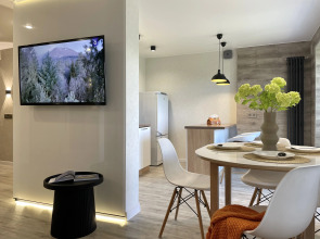 Апартаменты Стильные с Панорамным Видом