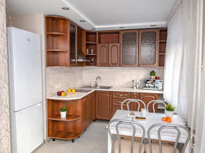 Апартаменты TopHouse на Пологой 60 однокомнатные