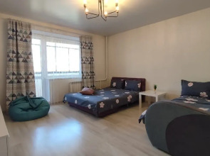 Квартира 2-комнатная в Омске на Крупской 12