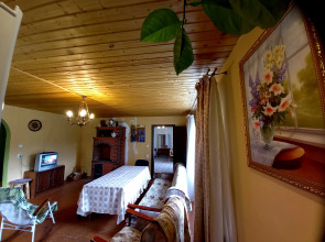 Дом у сосен