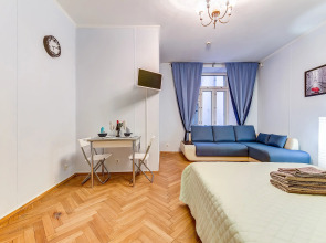 Квартира Gallery apartment