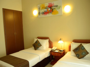 Отель Nejoum Al Emarate